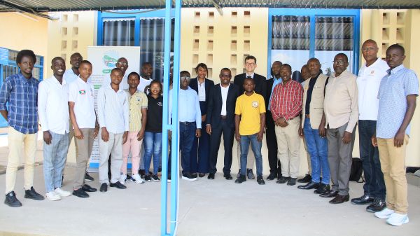 Photos de participants à l&rsquo;atelier de priorisation et validation des Infrastructures contre les inondations, phase 2