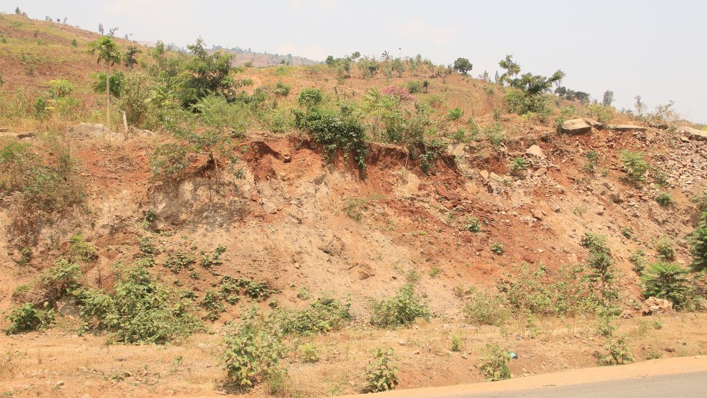 Burundi, Route Nationale n°3: le début effectif des travaux attend encore la libération de l’emprise, du poteau kilométrique n°24 au PK 25